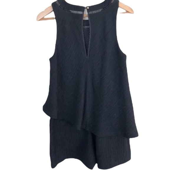 Elevensies Santa Ana sleeveless black romper M NWT - Picture 3 of 6